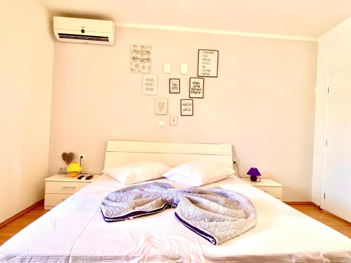 Apartment Carevic Baska Voda Luaran gambar