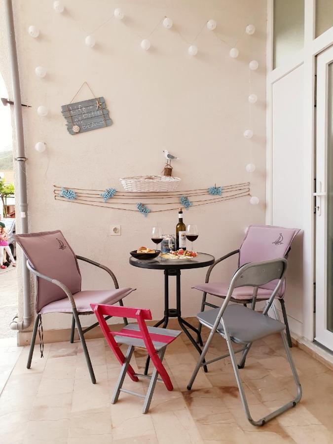 Apartment Carevic Baska Voda Luaran gambar