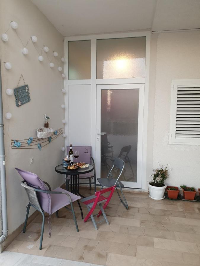 Apartment Carevic Baska Voda Luaran gambar